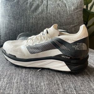 Mens North Face Vectiv Sneakers